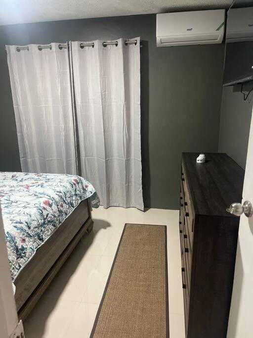New Kingston Retreat Apartment Ngoại thất bức ảnh